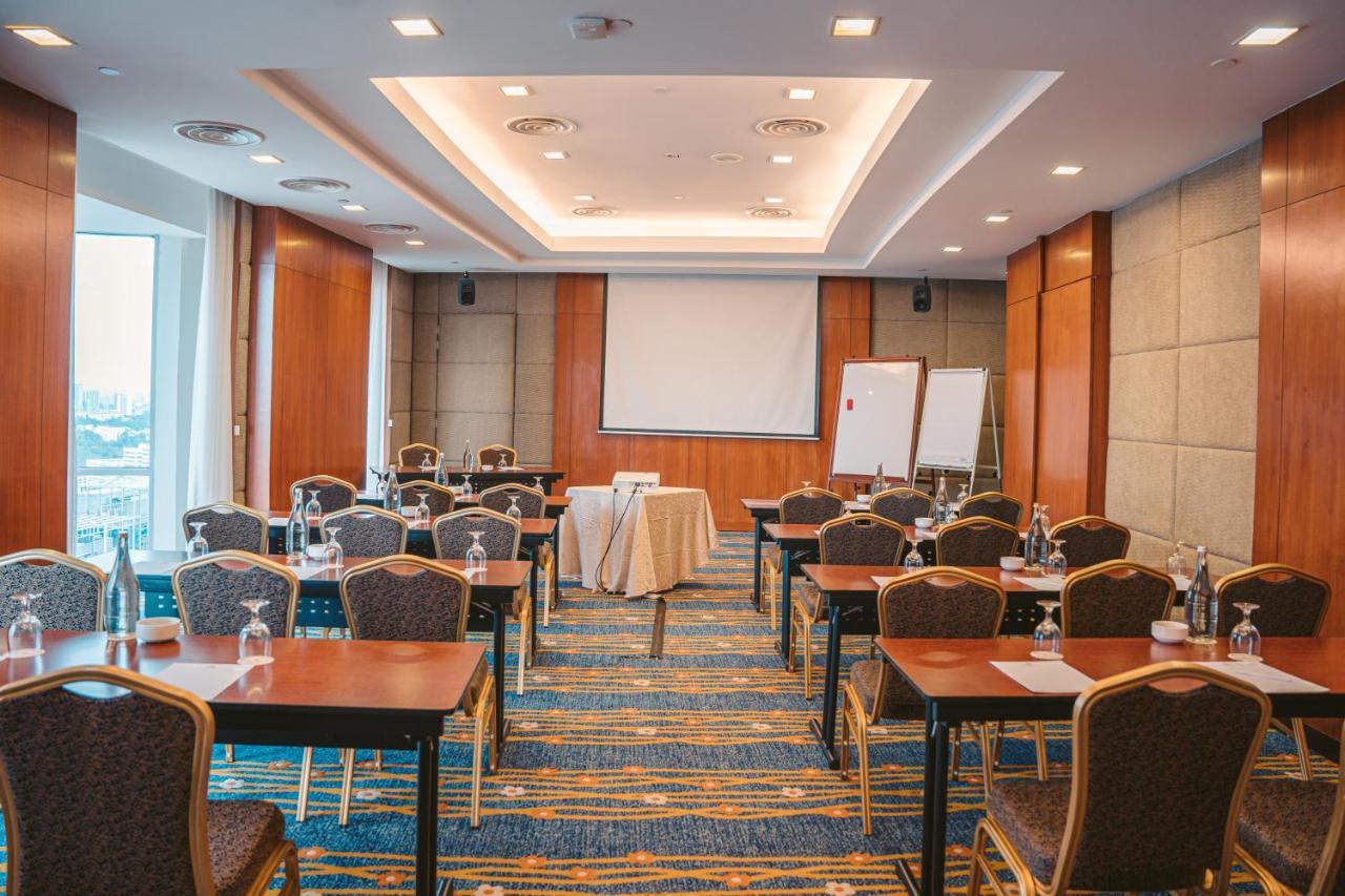 St Giles Gardens Hotel Куала-Лумпур Экстерьер фото Meeting room